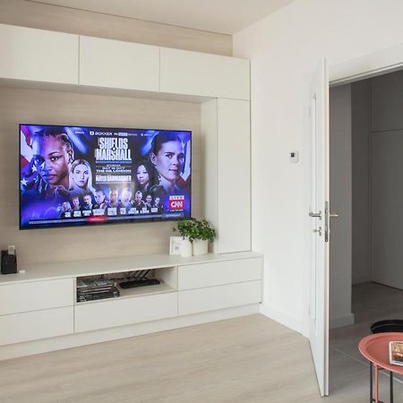 Light Room By Zoom Apartments บราติสลาวา ภายนอก รูปภาพ